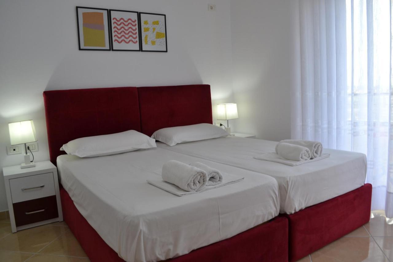 Seaview Penthouse 2 Bedrooms Apartment & Box Garage Vlorë Exterior foto